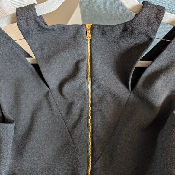 Calvin Klein Black Midi Dress Cutout Shoulders Size 6 Gold Back Zipper LBD - Picture 9 of 12